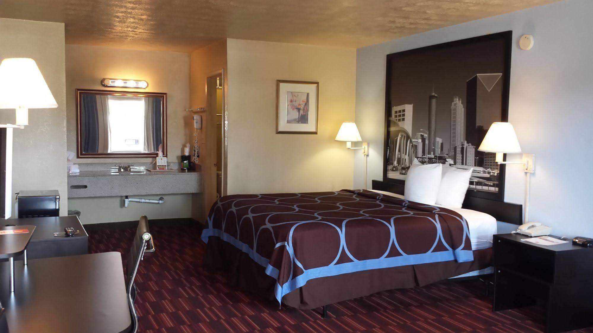 Super 8 By Wyndham College Park/Atlanta Airport West Motel Exterior foto
