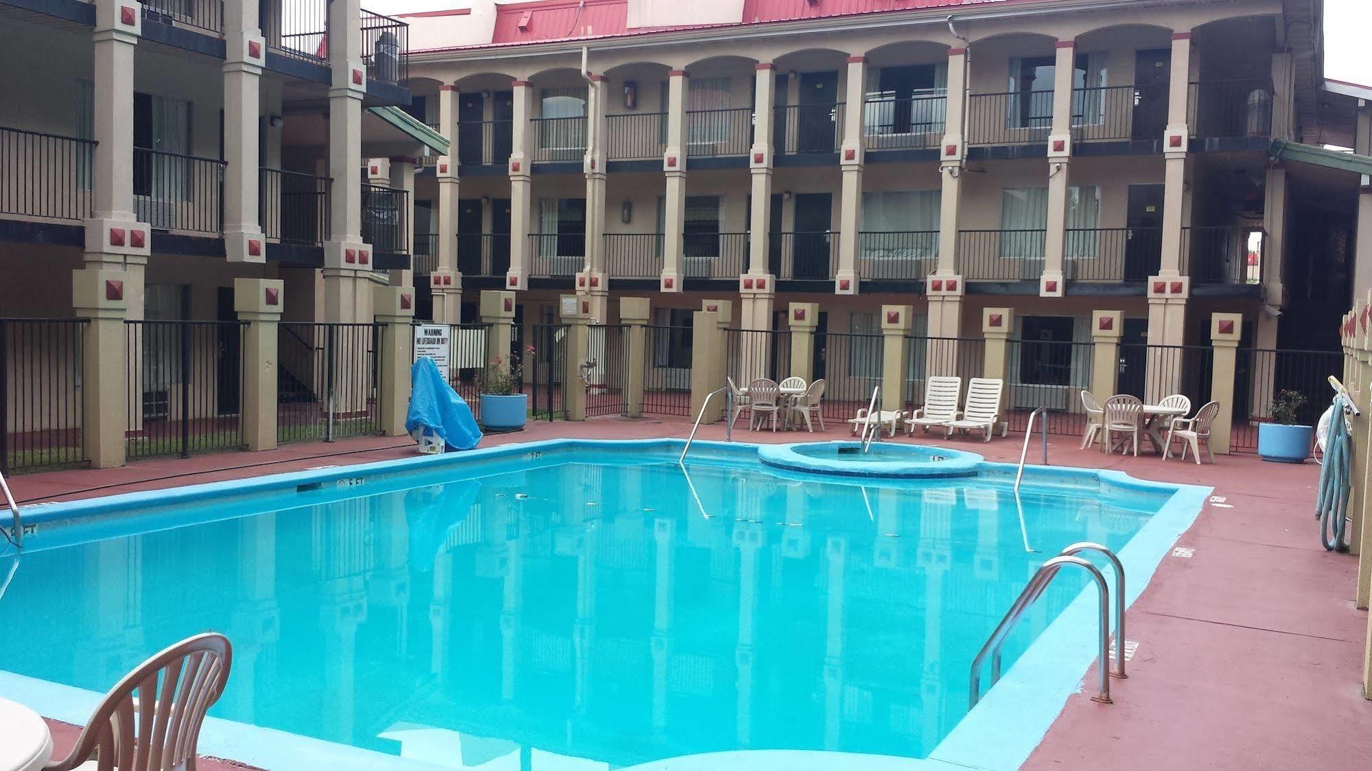 Super 8 By Wyndham College Park/Atlanta Airport West Motel Exterior foto